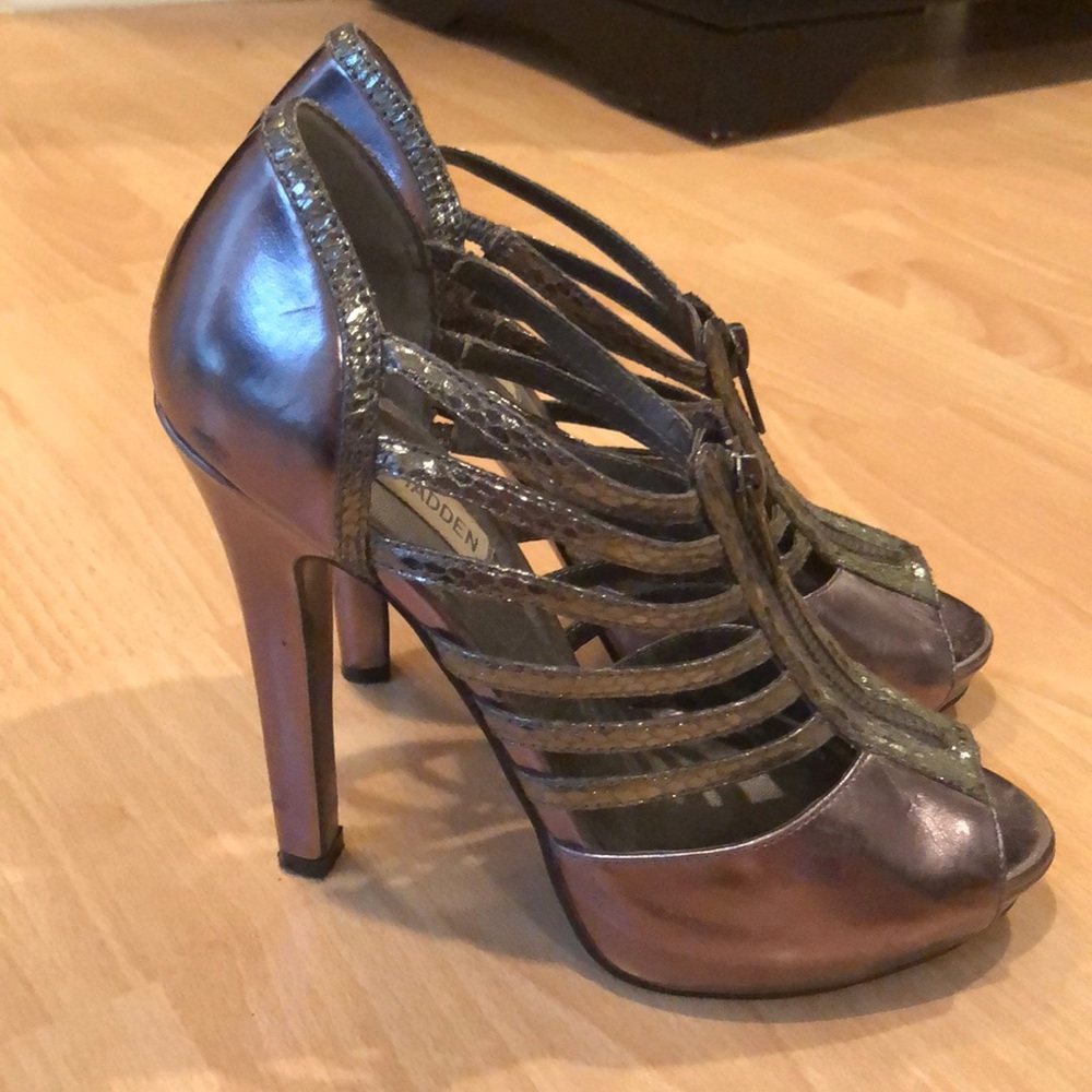 Metallic heels